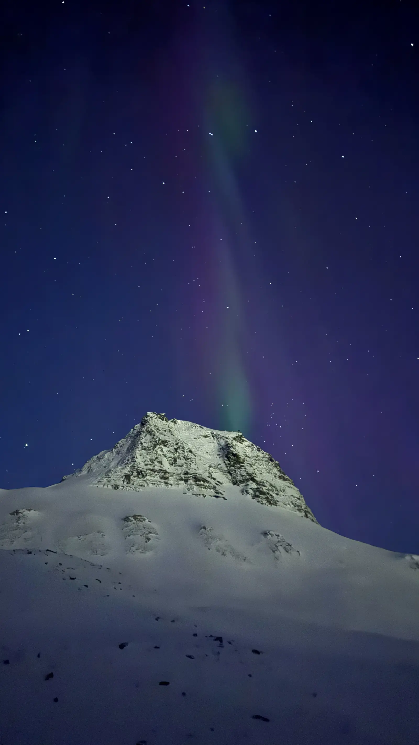 Northern lights chase in Svalbard – 4